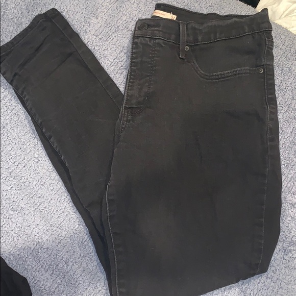 levis skinny black jeans